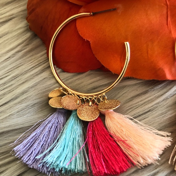 Boho Tassel Earrings - Picture 4 of 8